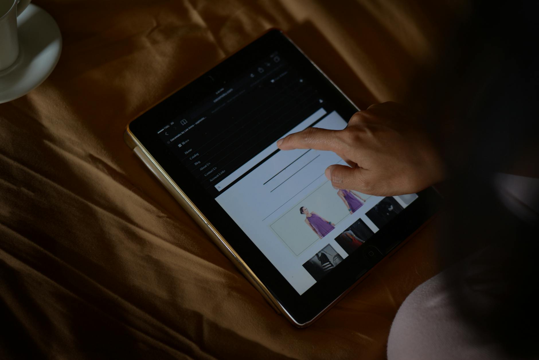 Jasa optimasi website untuk meningkatkan peringkat pencarian dan trafik organik.