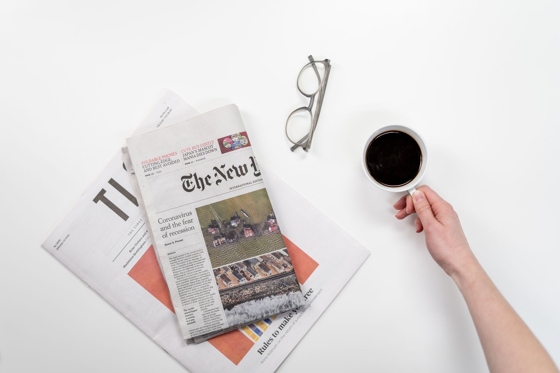 Gambar headline menarik untuk meningkatkan minat baca